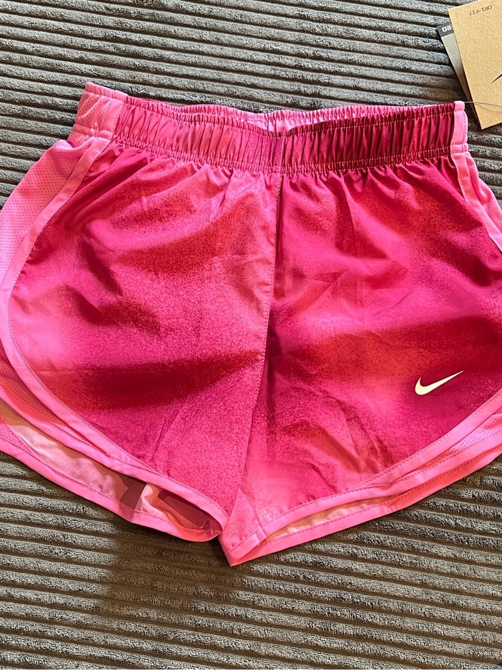 Nike Dri-FIT Tempo Running Shorts Women’s XS Pink Athletic Training NWT